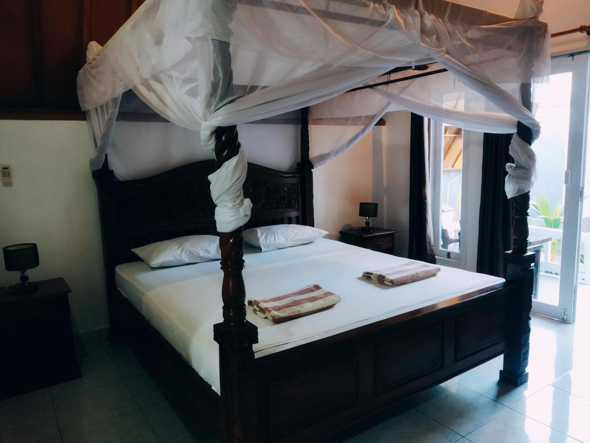 Balengku Homestay Gili Air Exterior photo