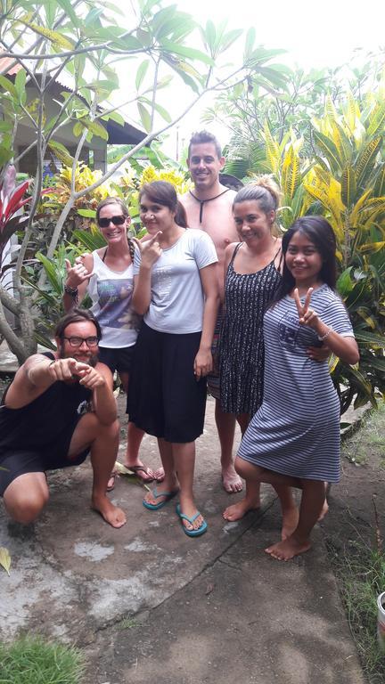 Balengku Homestay Gili Air Exterior photo