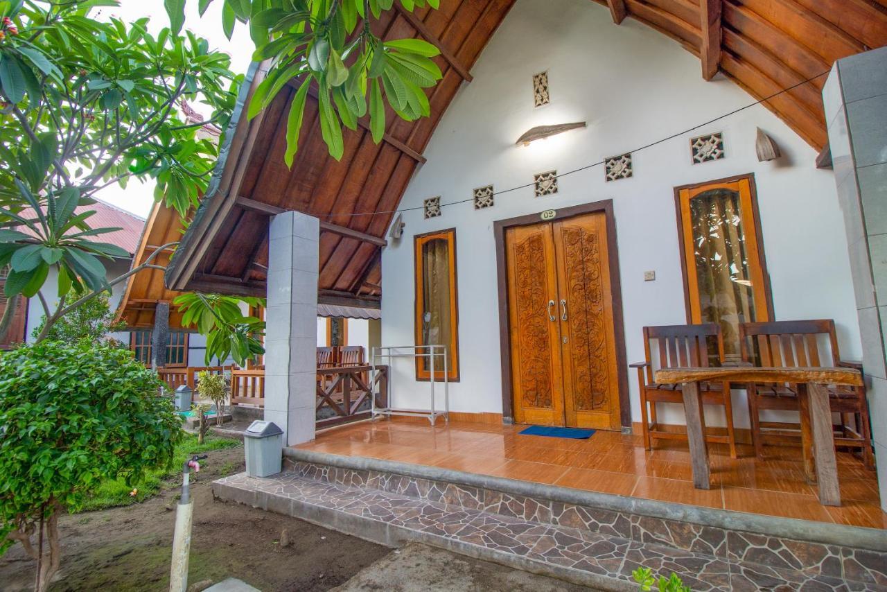 Balengku Homestay Gili Air Exterior photo